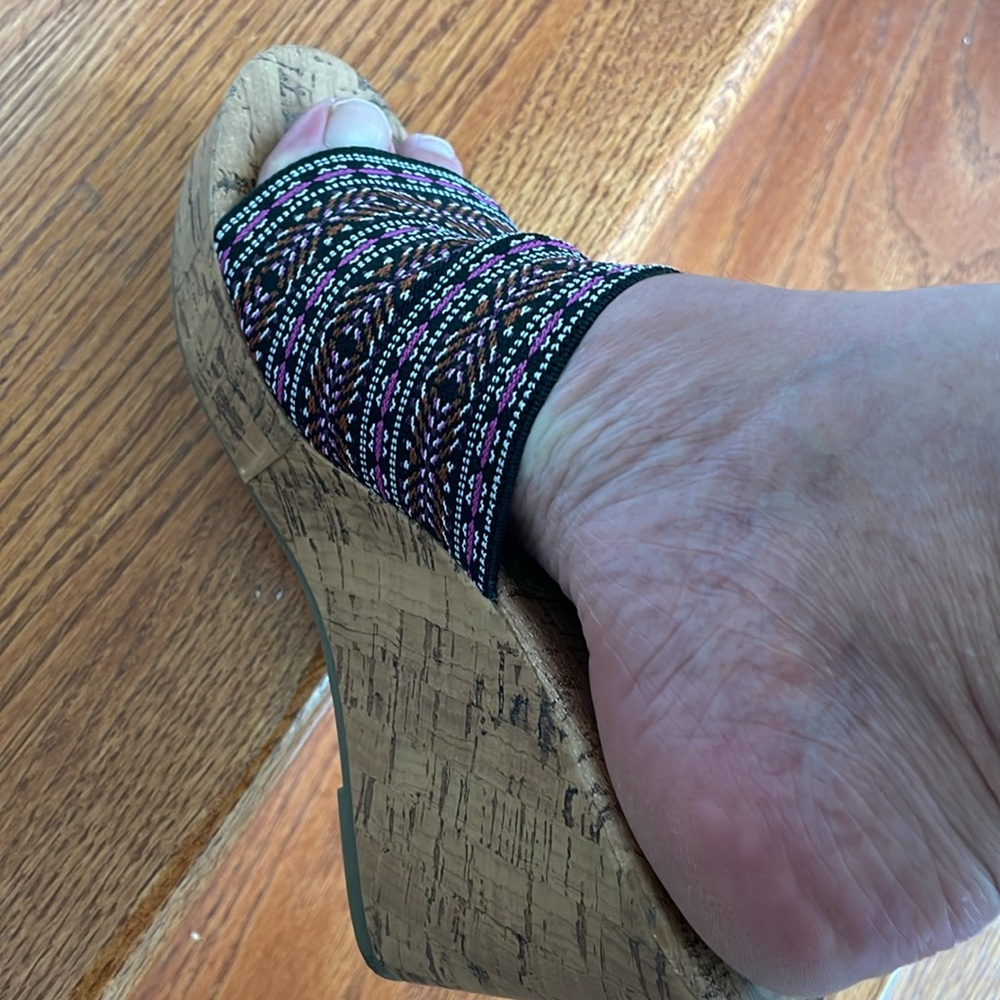 Montego bay slip on platform cork heels, multicolor stretch top  7med, worn once - Picture 4 of 8